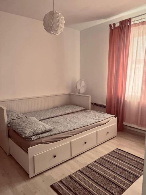 Apartament Lorand'S Place Near The River Kluż-Napoka Zewnętrze zdjęcie